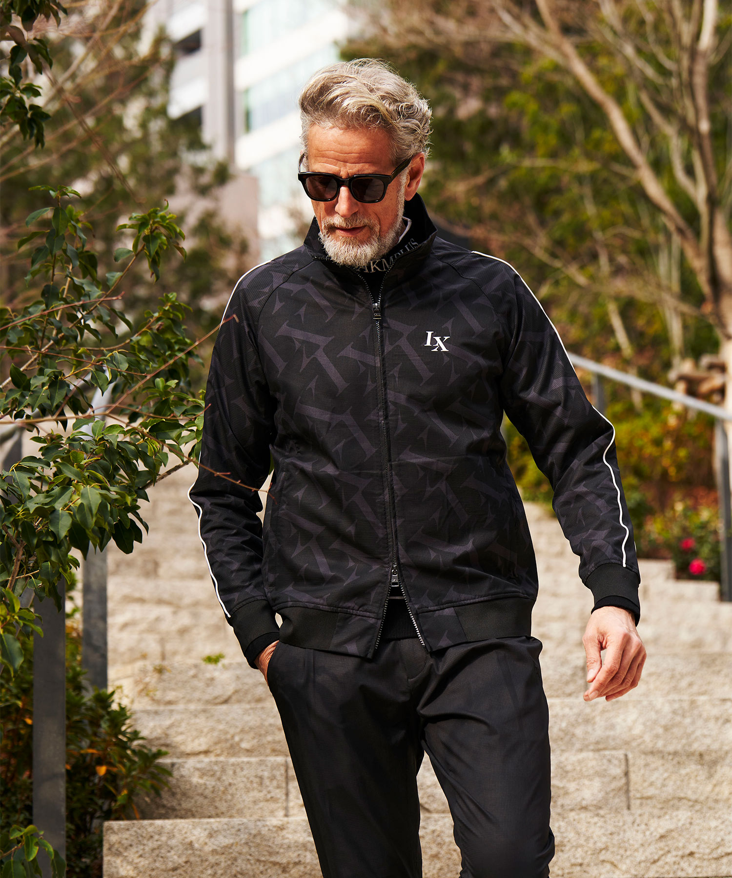 2025 A/W COLLECTION