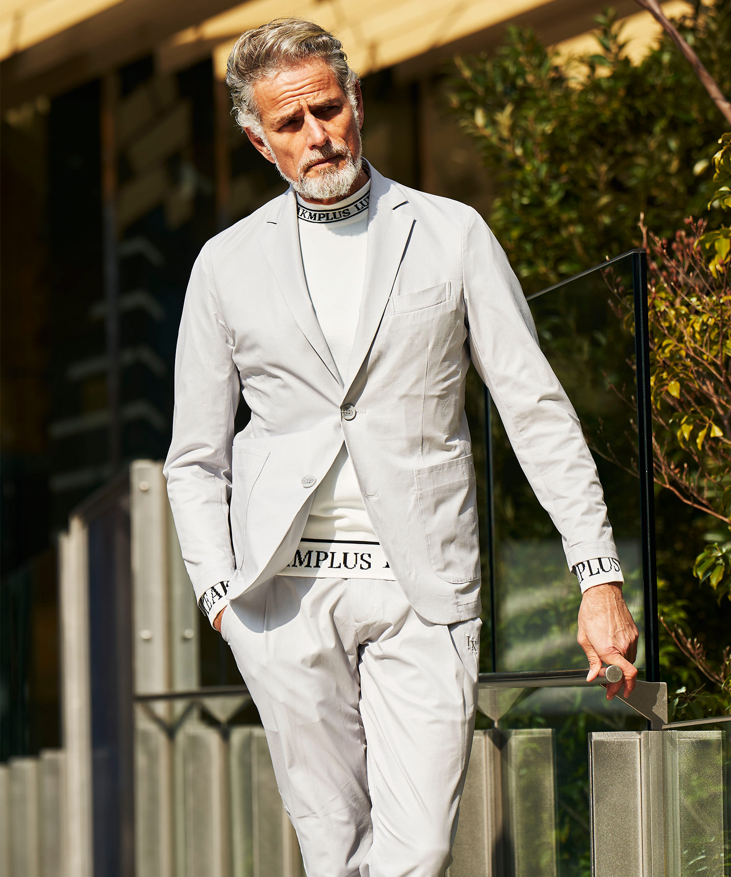 2025 A/W COLLECTION