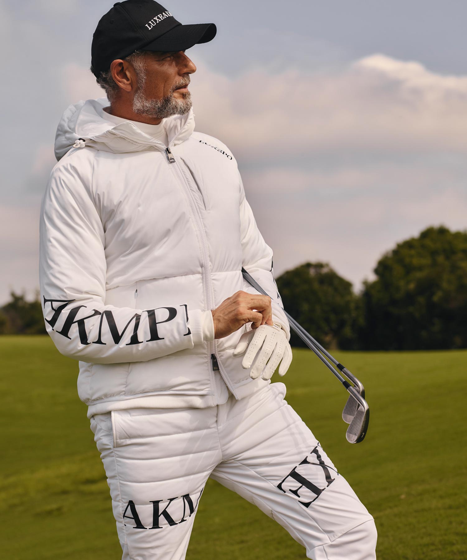 2022 A/W COLLECTION