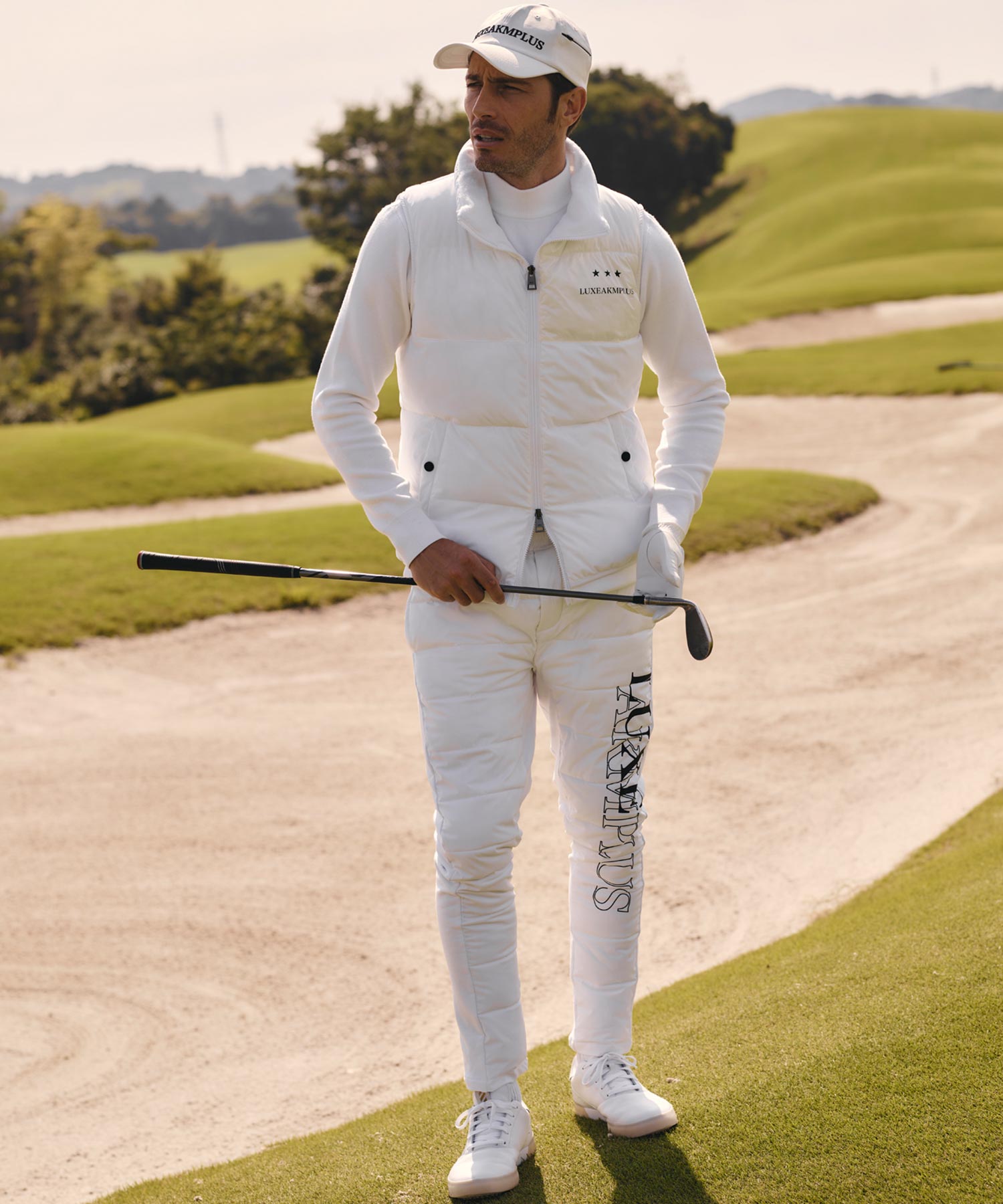 2022 A/W COLLECTION