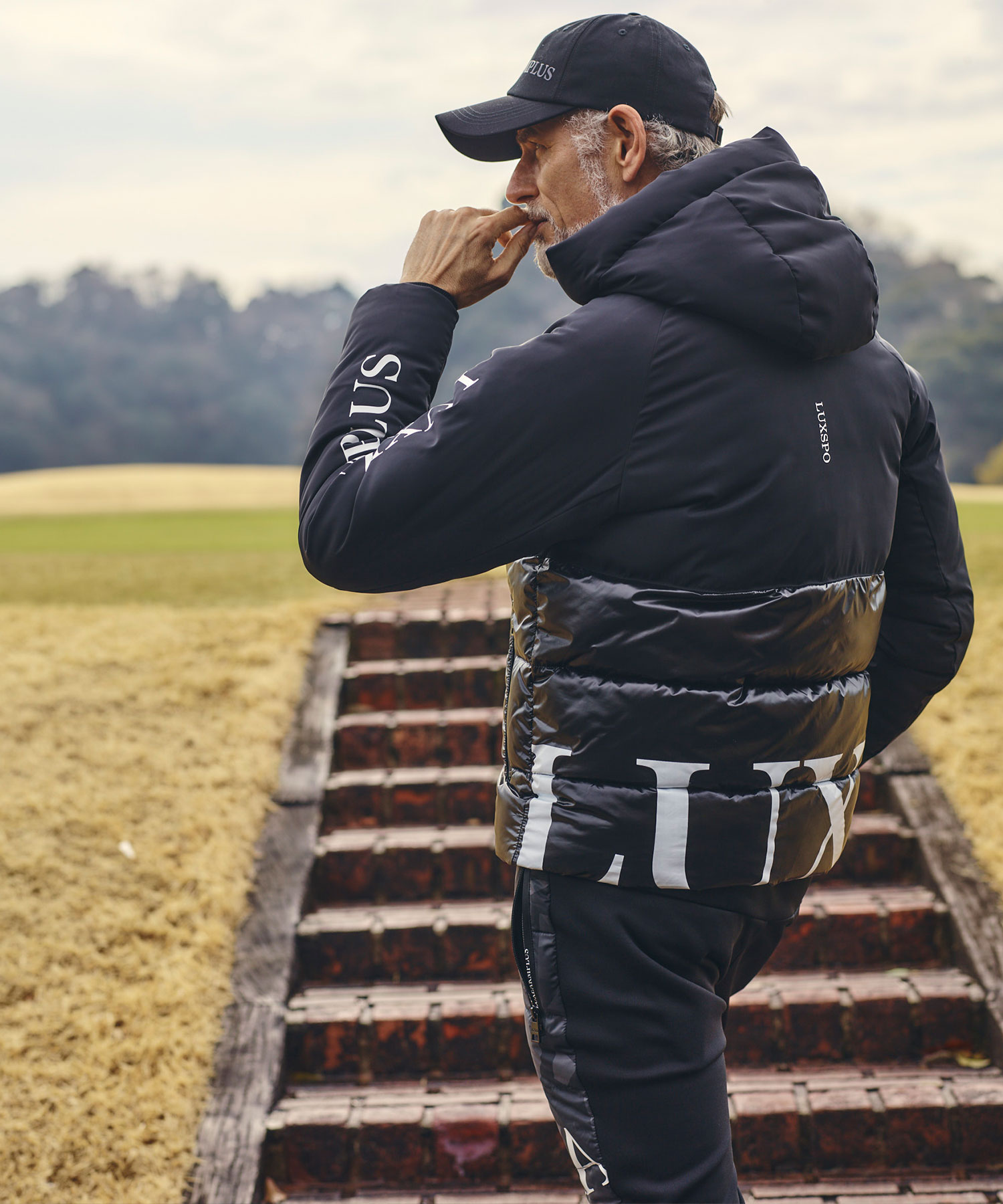 2023 A/W COLLECTION