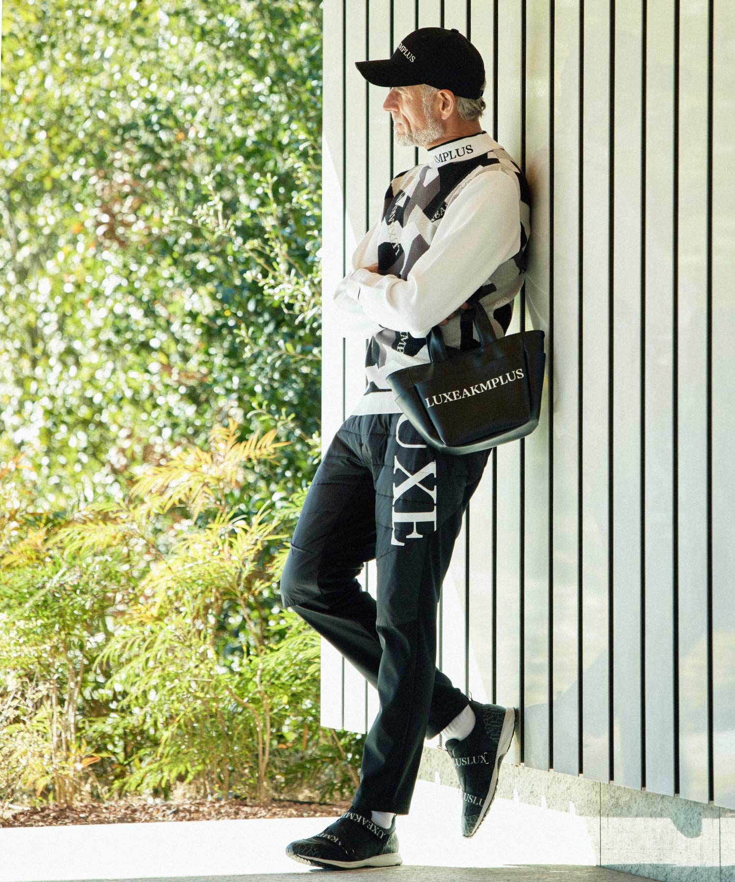2024 A/W COLLECTION